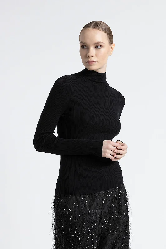 Pure new wool high neck sweater