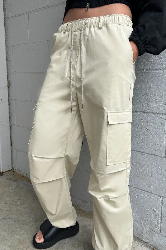 DRAWSTRING WAIST CARGO PANT