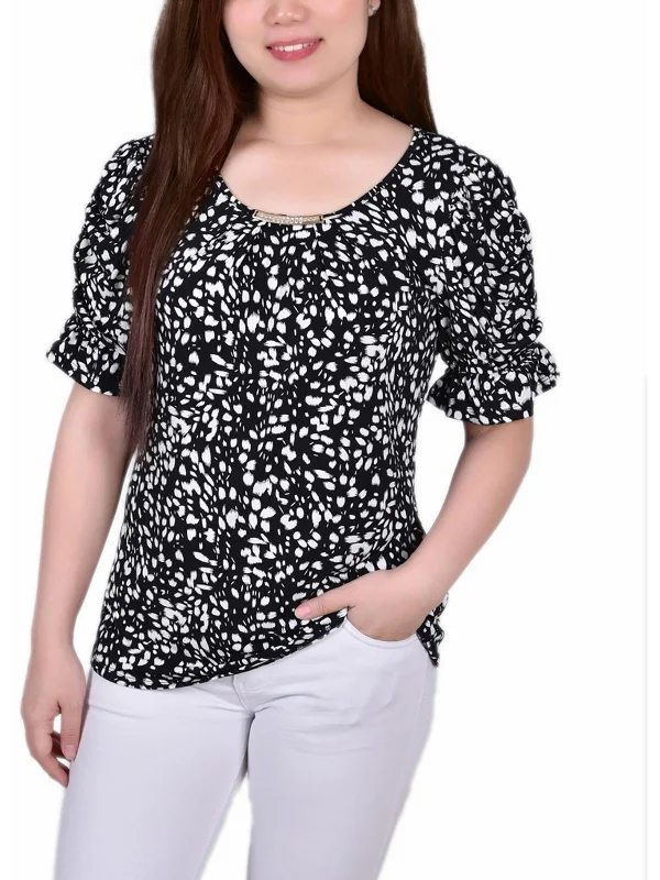 Petites Womens Knit Printed Blouse