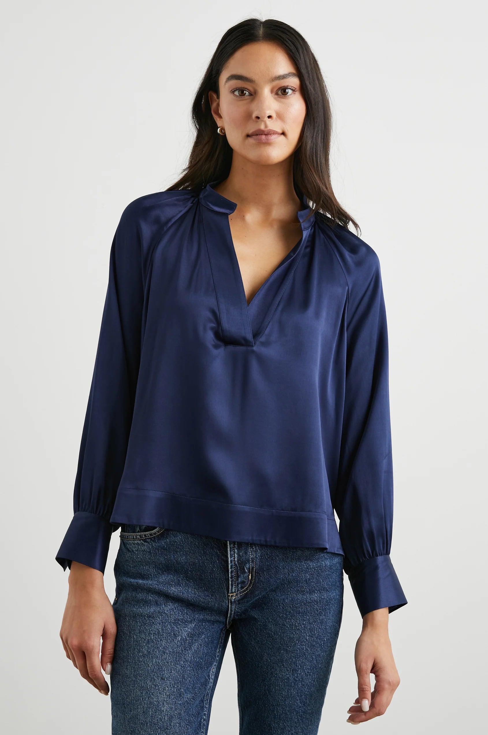 Wynna Blouse (Navy)