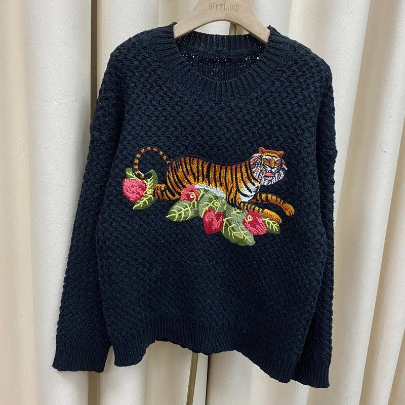 Tiger Crochet Embroidery Wool Sweater Sweater Women's Lazy Wind Thick Needle Top